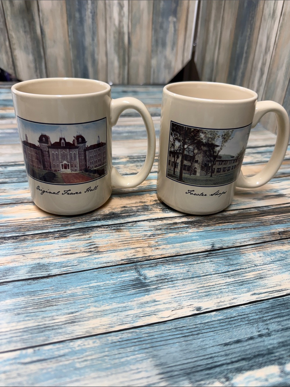 ⭐️University of Kansas KU history mug set 2006. Fraser hall and Fowler shops EUC